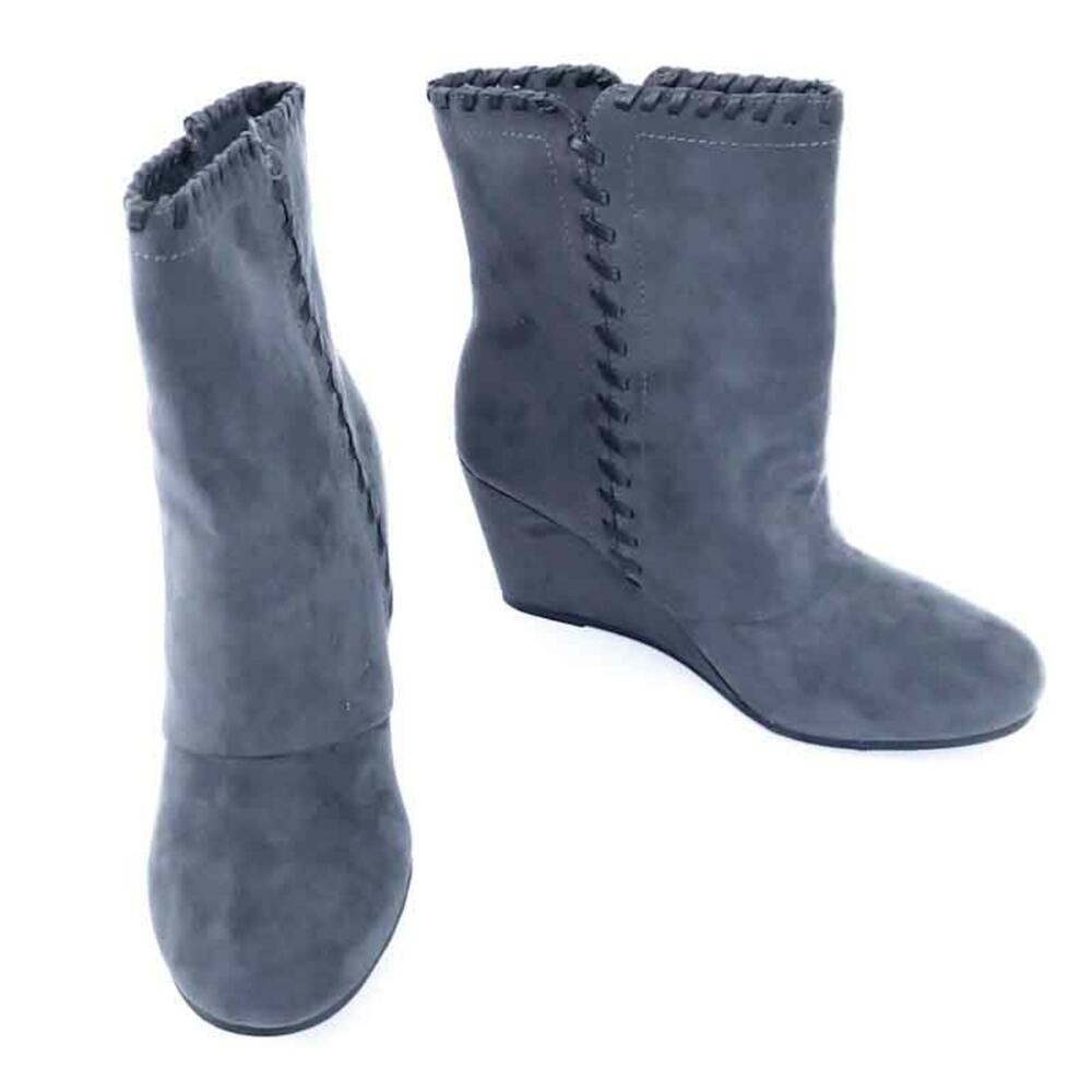 New Fiona Reveal Boot Bootie Whip Stitch Gray 7 Faux Suede Booties